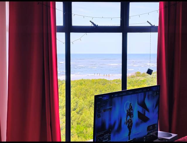 6 BEDROOM HOUSE FOR SALE IN PARADISE BEACH